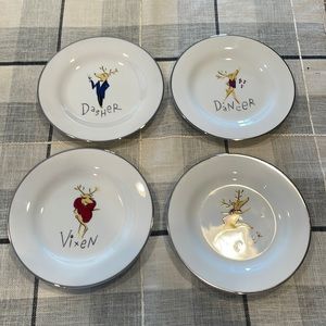 SET of 4 Reindeer Plates by Pottery Barn